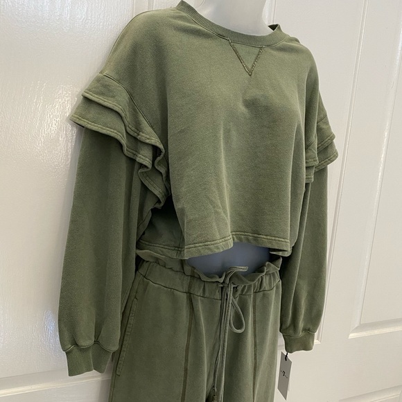 NEW wTag-7 For All MANKIND Green Top/Jogger Set M - Picture 3 of 4